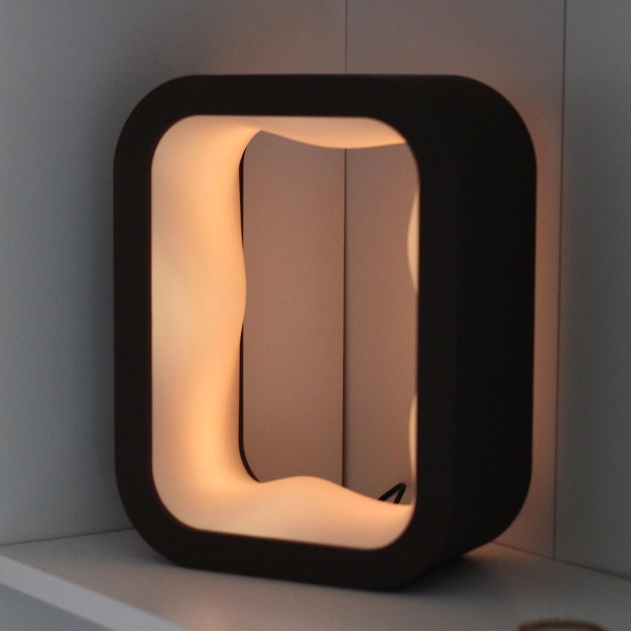 Lampa med hål bild 1